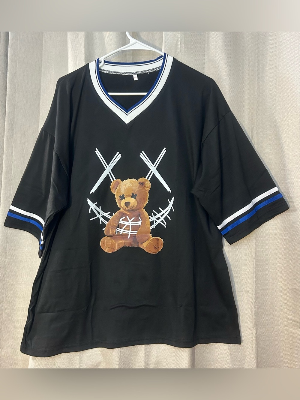 Y2K Teddy Bear Graphic V-Neck Baseball
Jersey Tee Shirt Black